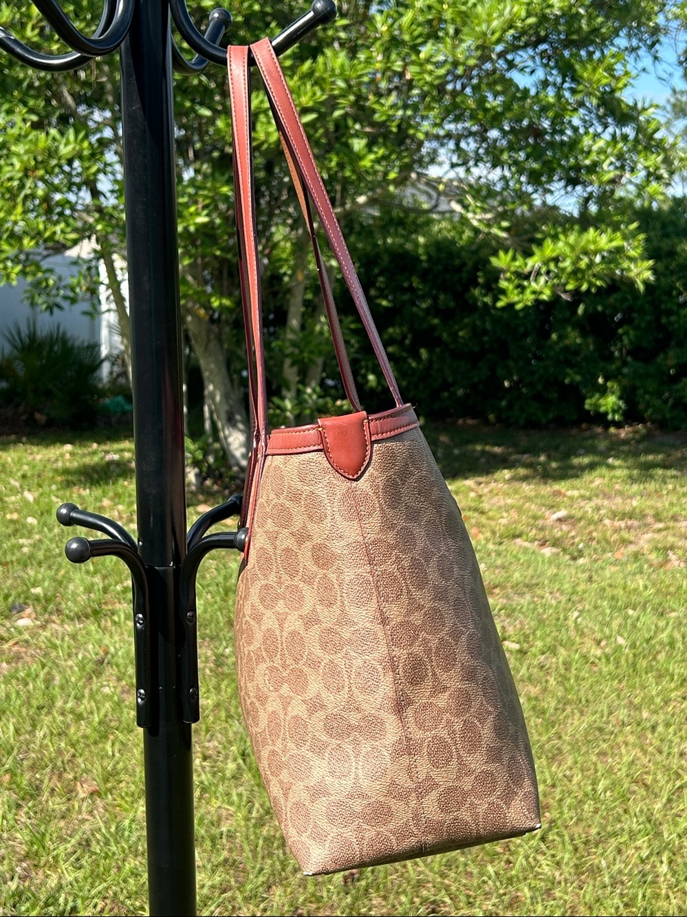 Coach signature top zip tote bag - Picture 9 of 16